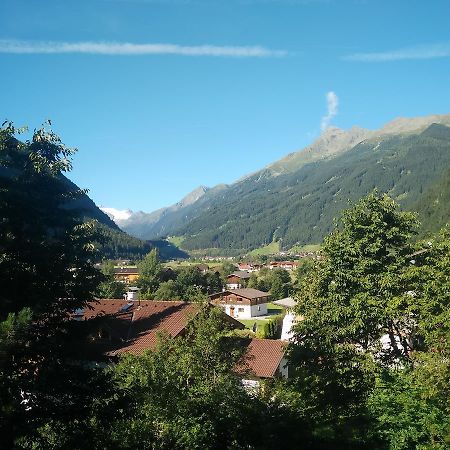 Hotel Rogen Neustift im Stubaital Kültér fotó